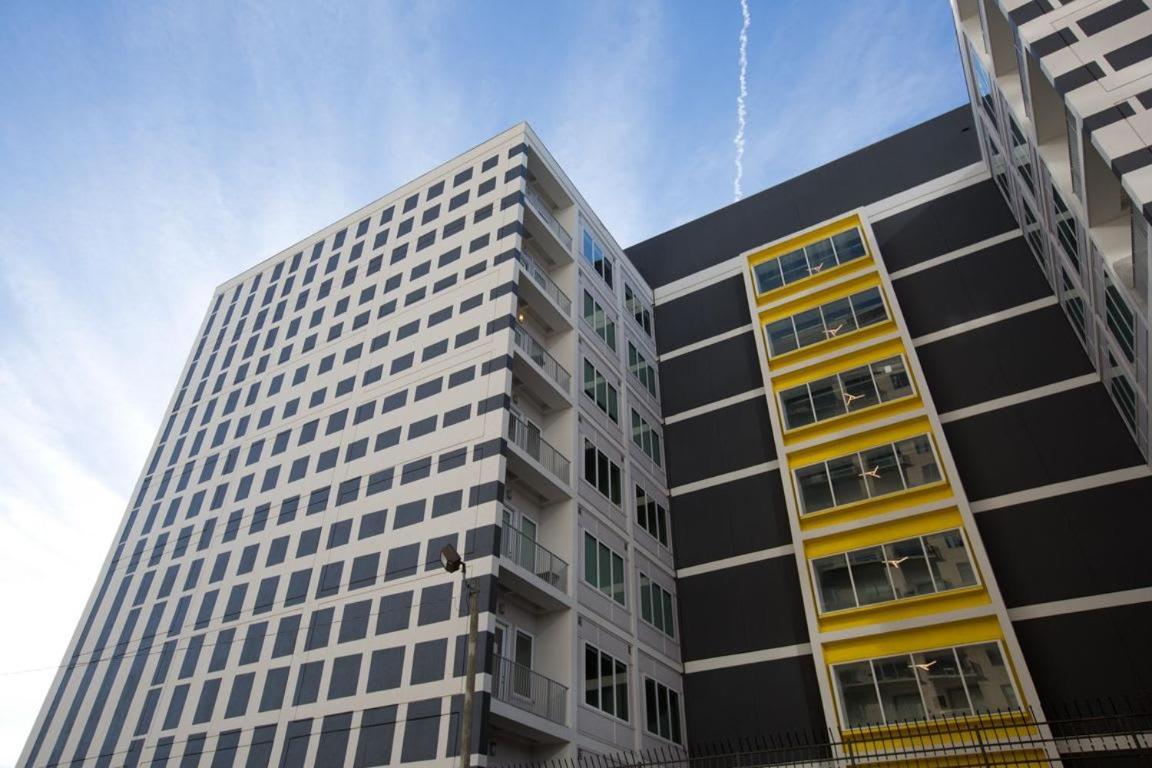 Stylish City Living Apartments With Free Parking In Midtown Atlanta Exterior photo